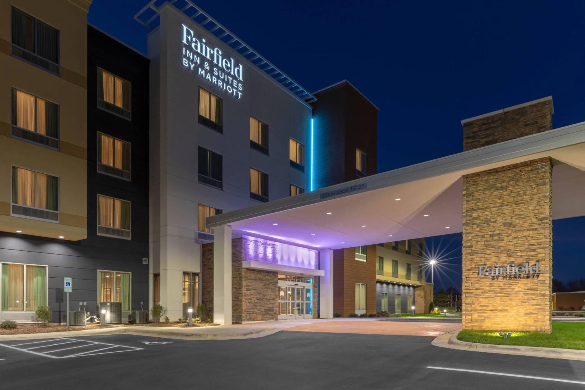 Fairfield Inn & Suites By Marriott Mebane Exteriér fotografie